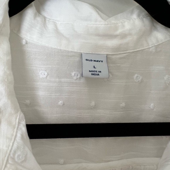 NWT | Old Navy | White Eyelet Top | Large - Picture 4 of 6